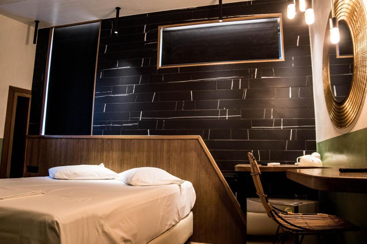 Adonis City Hotel Pátra Eksteriør bilde