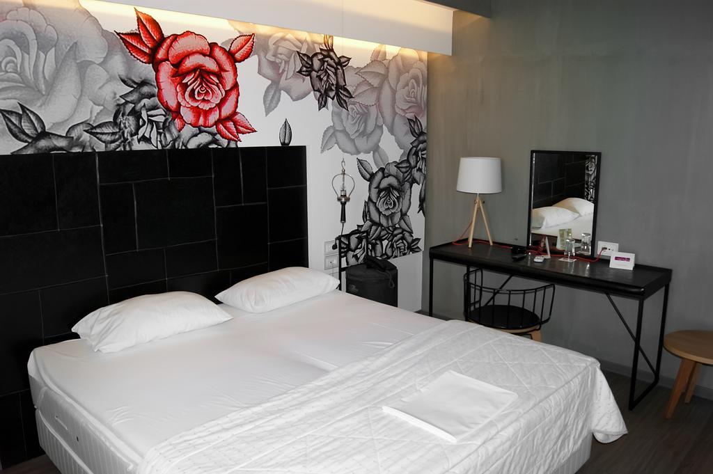 Adonis City Hotel Pátra Eksteriør bilde
