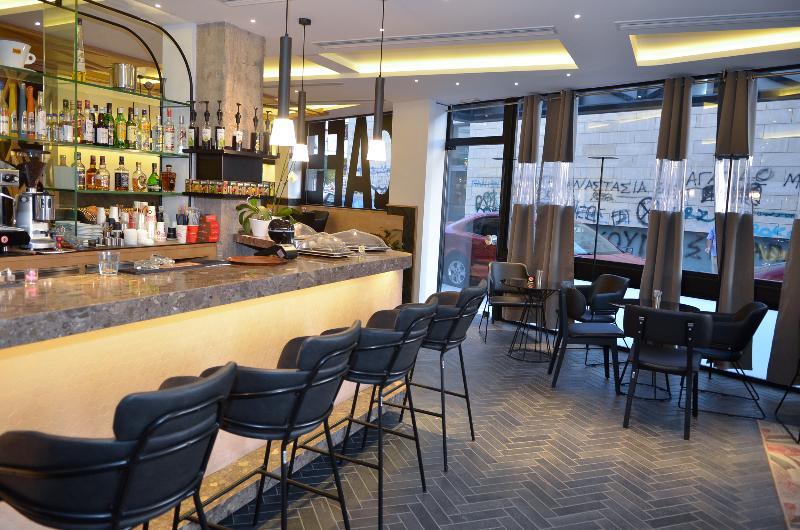 Adonis City Hotel Pátra Eksteriør bilde